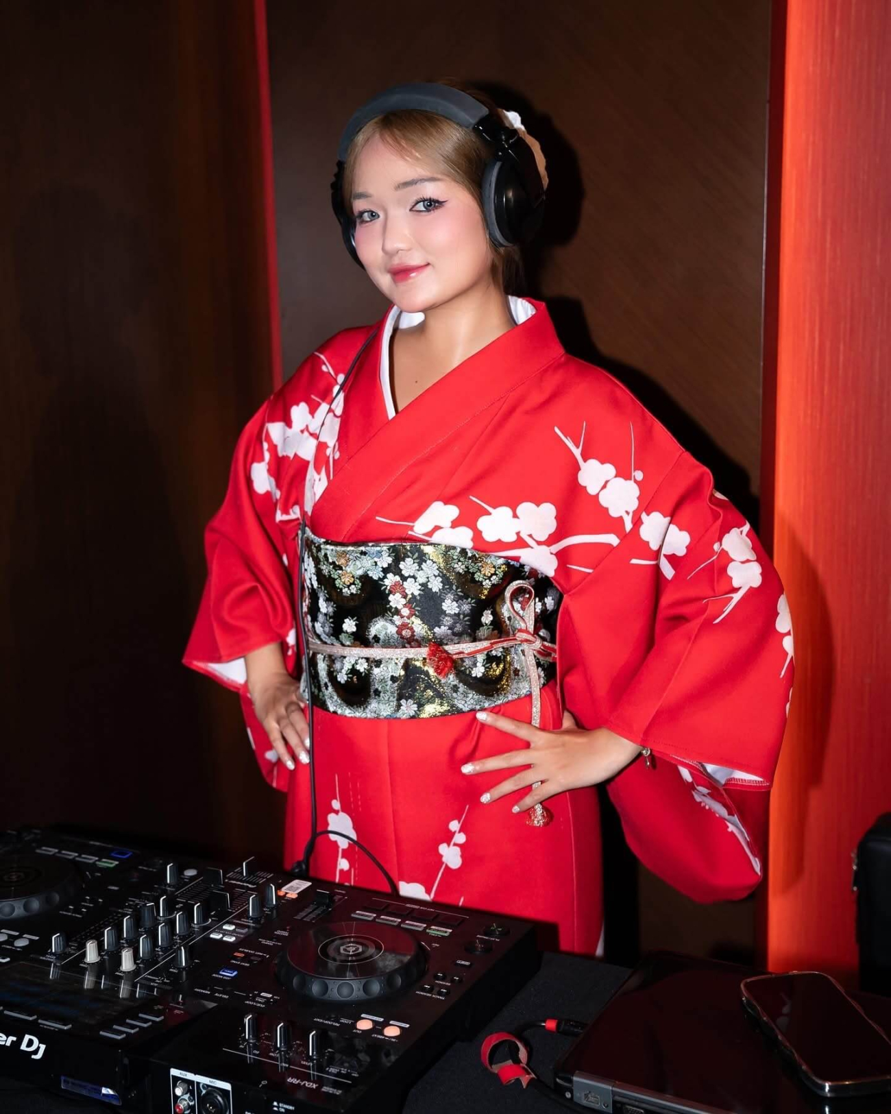 Tại sao nên thuê dj chuyên nghiệp cho sự kiện - 1